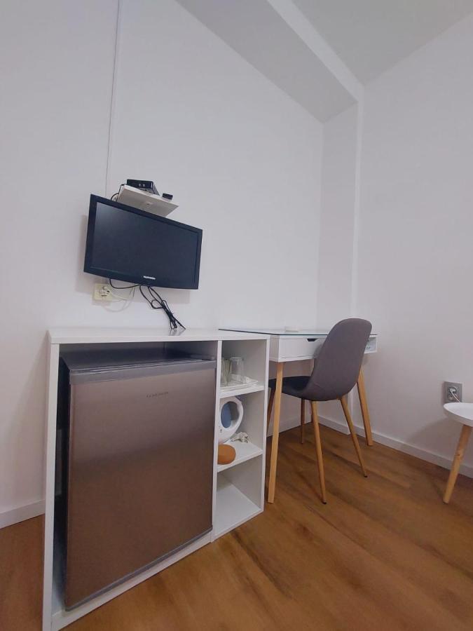 Vinko Rooms Primošten Zewnętrze zdjęcie