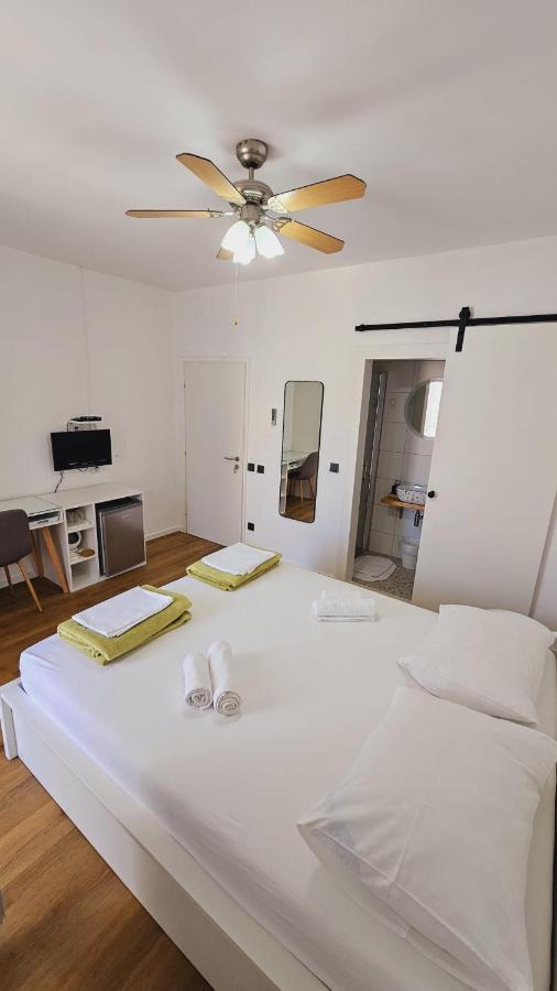 Vinko Rooms Primošten Zewnętrze zdjęcie