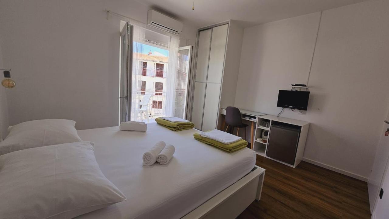 Vinko Rooms Primošten Zewnętrze zdjęcie