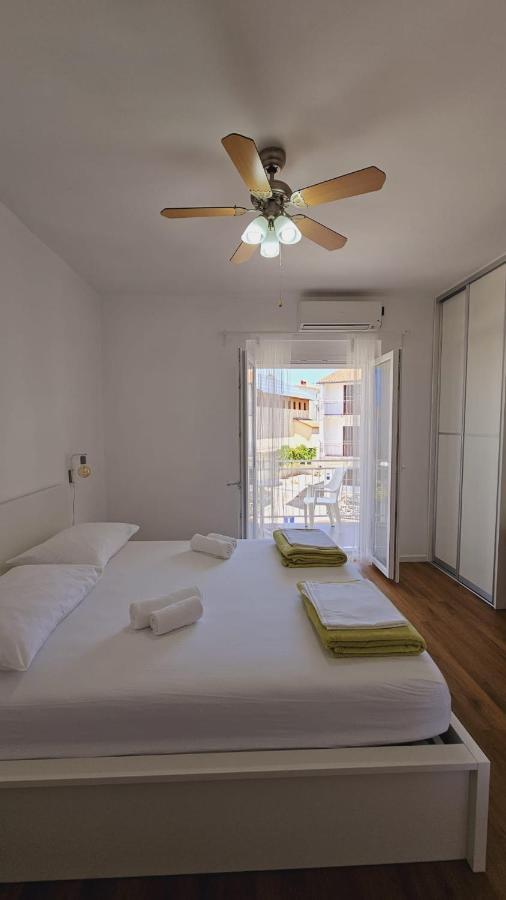 Vinko Rooms Primošten Zewnętrze zdjęcie